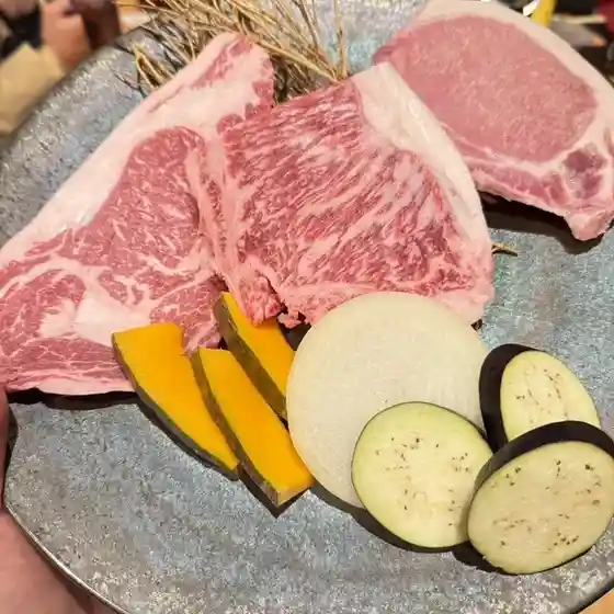 焼肉 黒牛屋