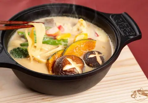 Kuzumaki Nabe (Hot Pot)