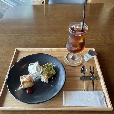 梅Cafe