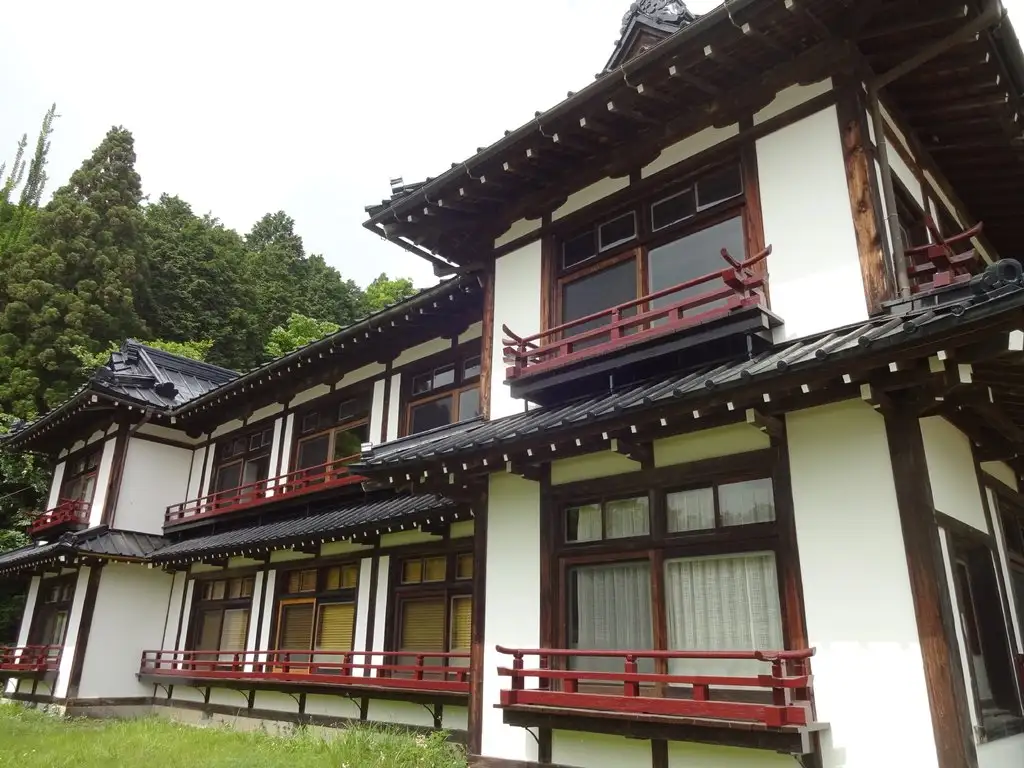 Mashiko Yuwakan Imperial Seat and Peace Gallery