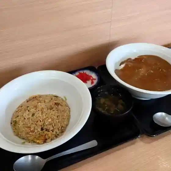 ケンヤシ食堂