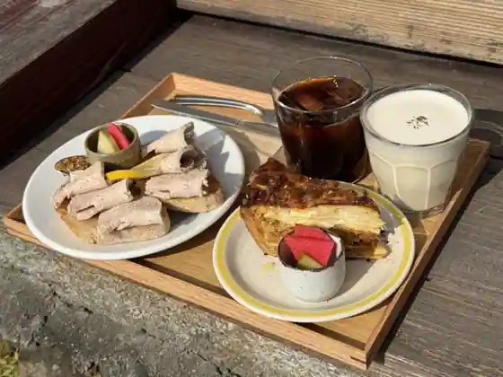 COFFEE HOUSE punkt.