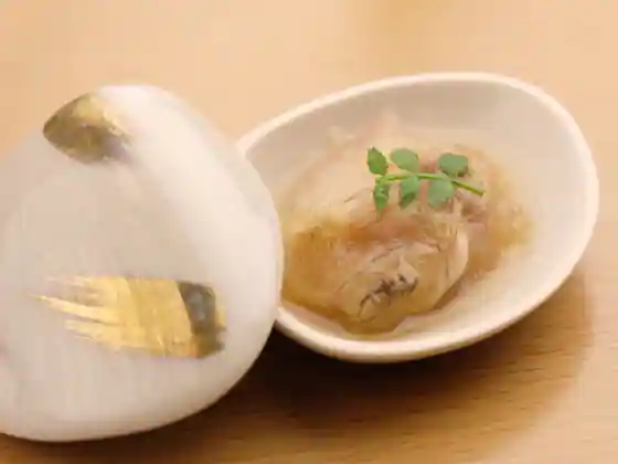 Uoshige Ro