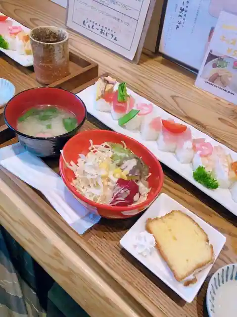 カフェ&寿司バル じぇしーおじさん