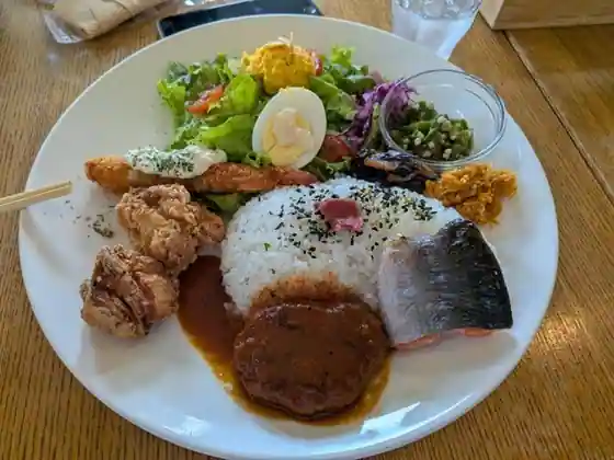 cafe sanaburi