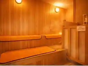 Shirako Sutoria Hotel ~ Suzuka Shi Shirako Ekimae ~