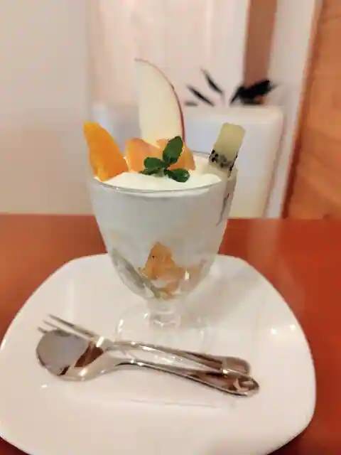 Garden cafe Bonheur