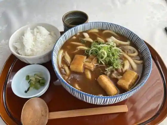 Ise Kantorikurabu Restaurant