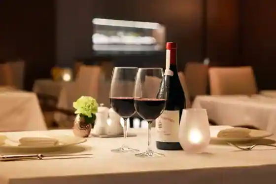 Main Dining Seahorse
