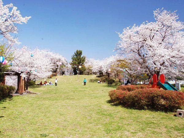 Shiroyama Park