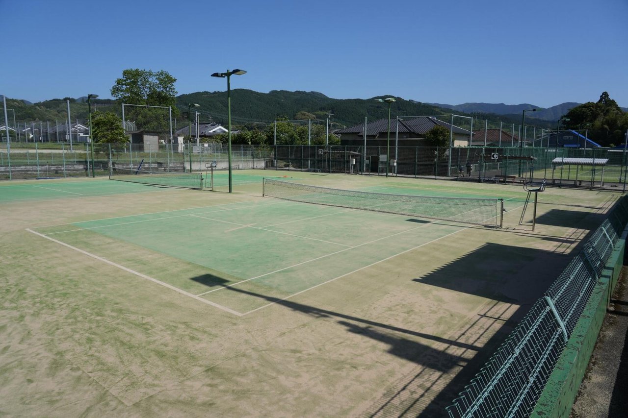 Mimata Town Central Tennis Courts