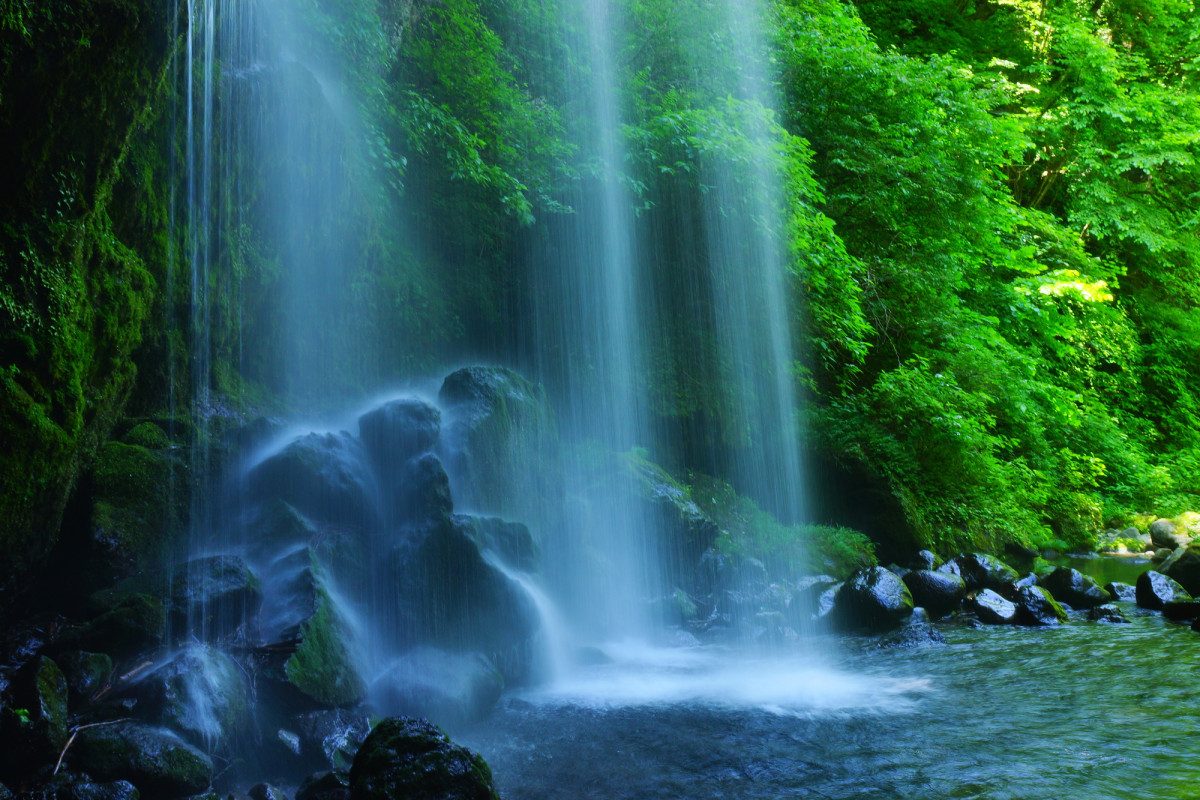 Yuhi Falls