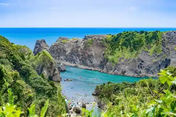 Hirizo Beach