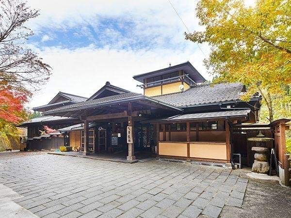 Kurokawa Onsen Yume Rindo / Annex Hanadomari