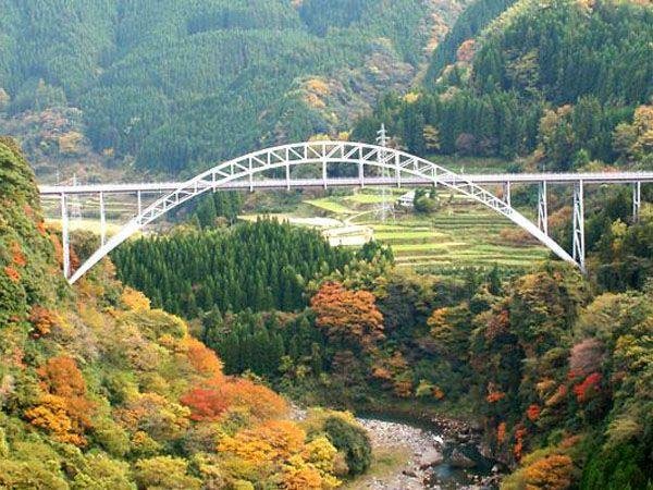 Naidaijin Bridge