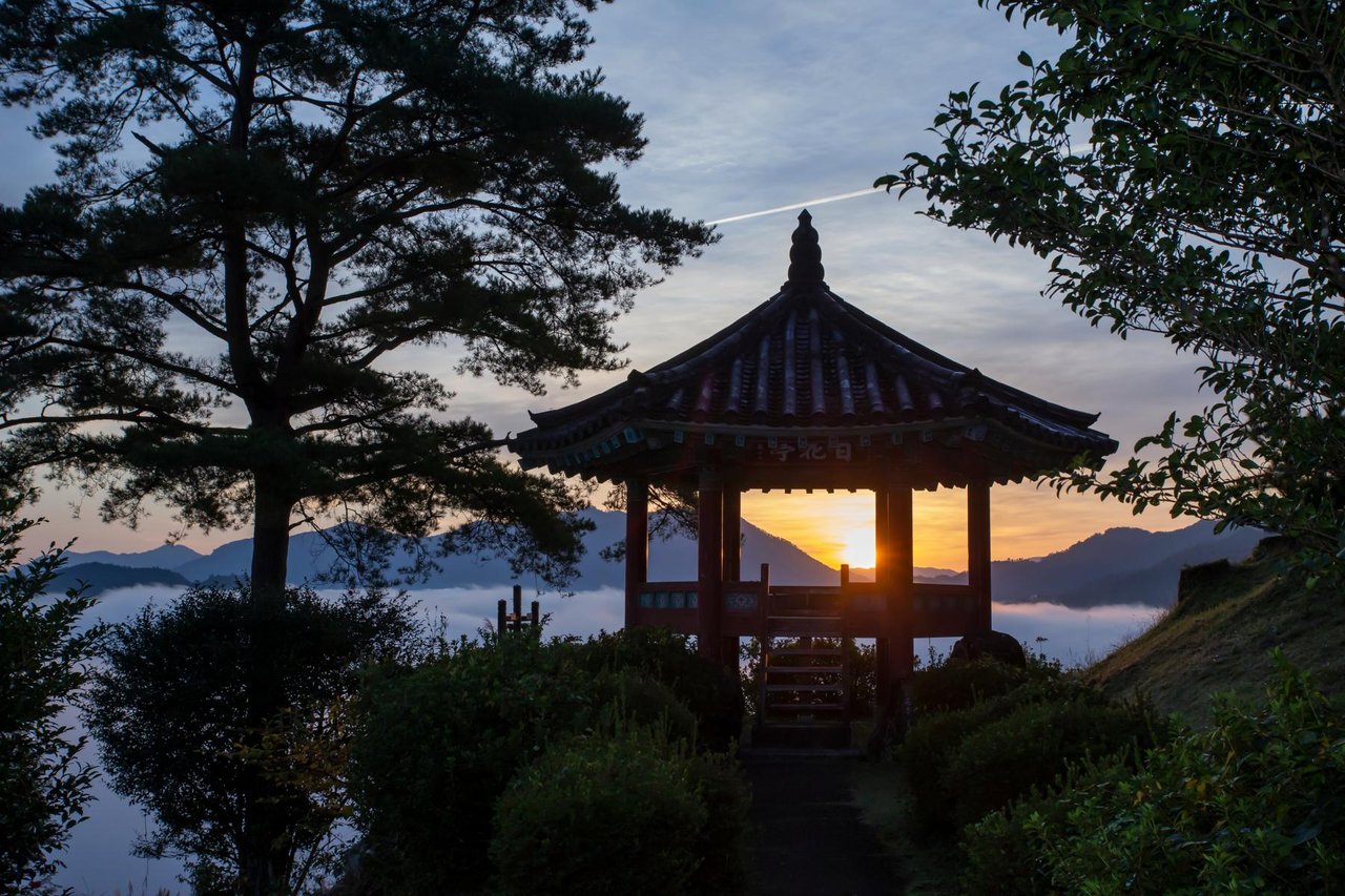 Lovers' Hill
