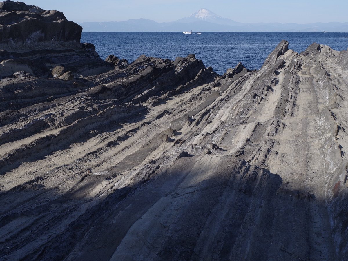 Nagatsuro Rocky Shore