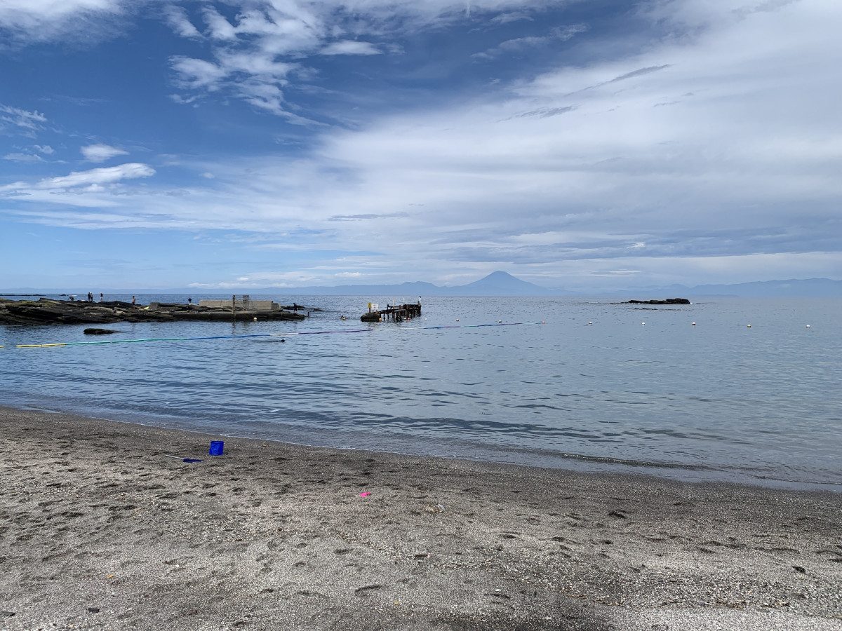 Araihama Beach