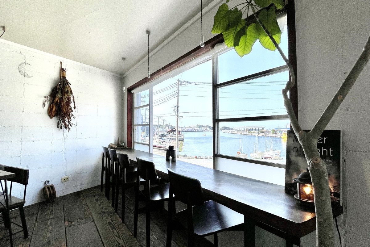 Suzumeya Cafe and Goods