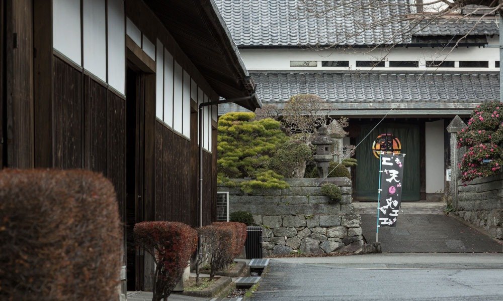 Amabuki Shuzo
