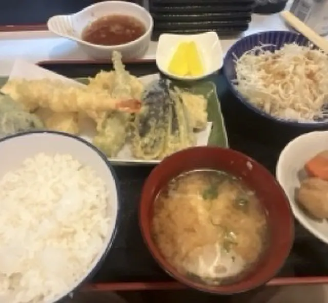 ずぼら寿し