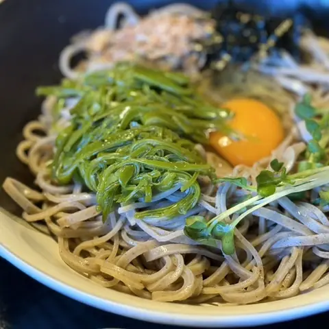 Takaraya