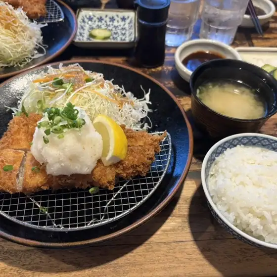 不二かつ 日向本店