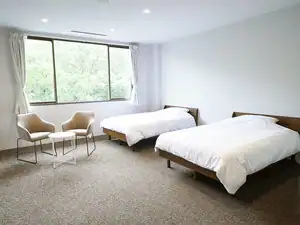 Oisesan Cafe & Hotel
