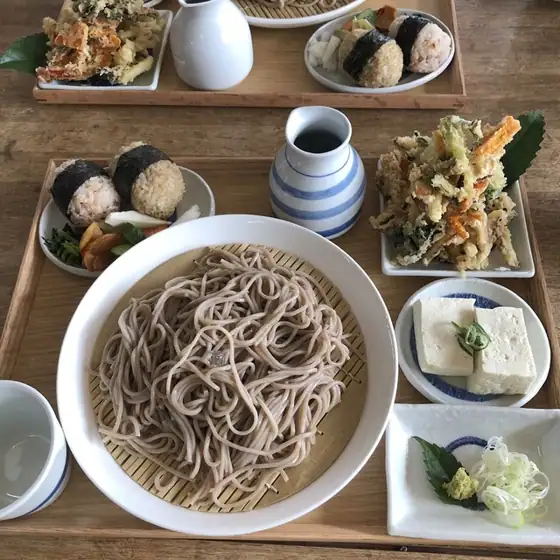 Hatchozaka