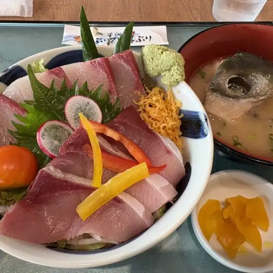 Umiyama Shokudo