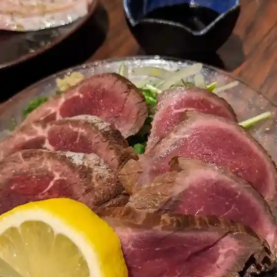 焼肉居酒屋 屯こう