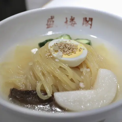 盛楼閣