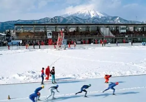 Michinoku Coca-Cola Bottling Link (Morioka City Ice Rink)