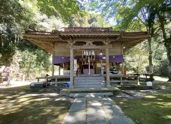 U Hane Shrine