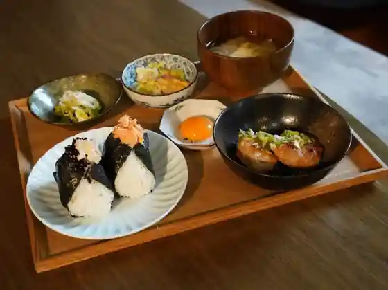 Onigiri & Cafe AGEHAYA