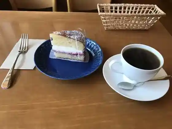Hikari Ron Tei