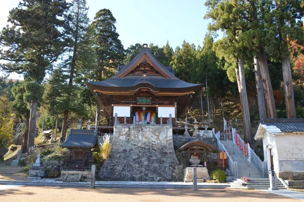 Kinpusen Hasedera Temple