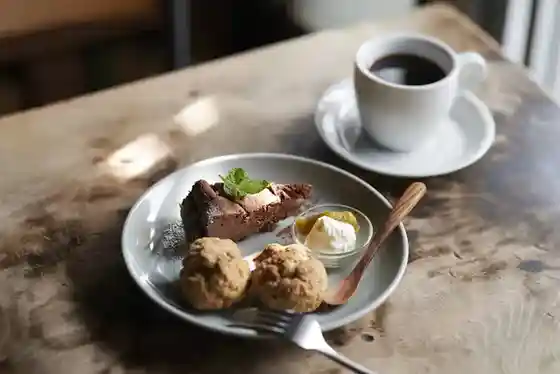 YUSHI CAFE