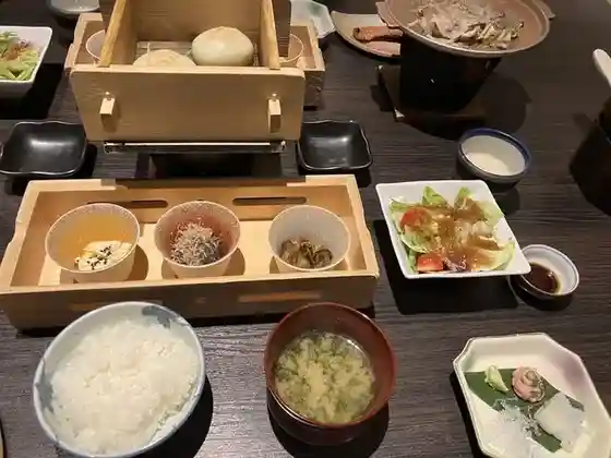 Shunran No Yado Sakaeya