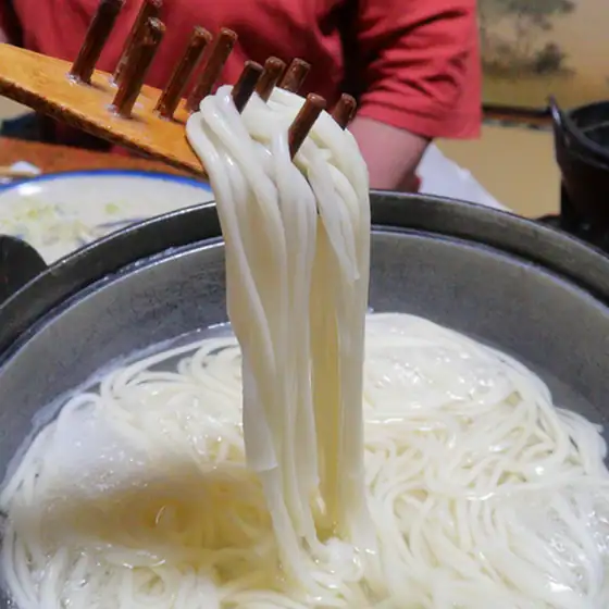 八波