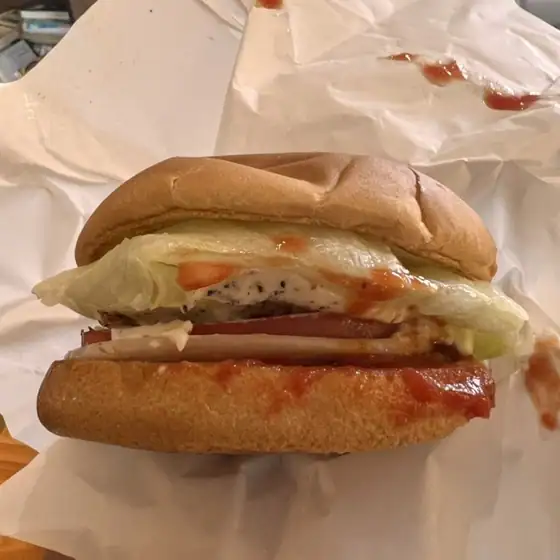 らりるれろ 西海橋店