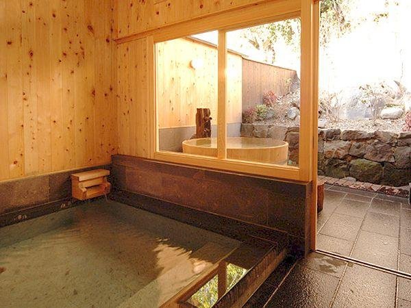 Kuriyama Onsen Beni Sanzashi