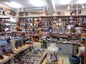 Tohodo Tsuboya Pottery and Antiques