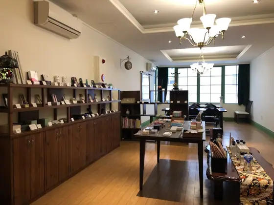 Takimono-ya Kaoru Kaze Incense Shop