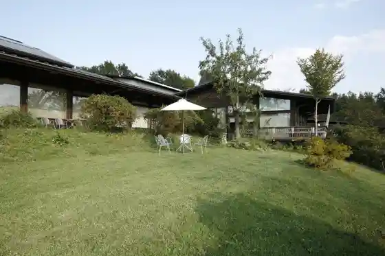 Kazuo Iwamura Picture Book Hill Art Museum