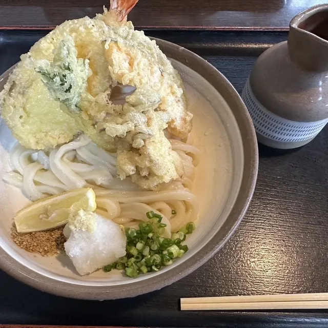 讃岐うどん 伴
