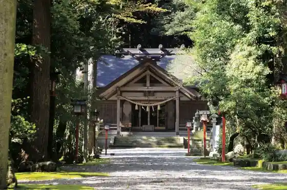 Noto Kuni Ni Yuki Miya Tenjitsu In Hime Shrine