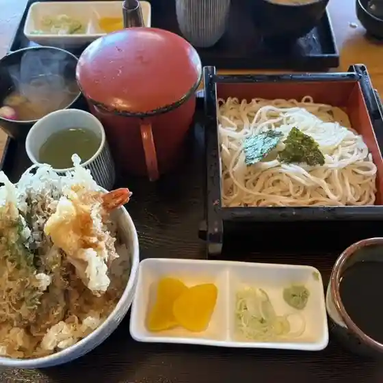 そば処　よしだ屋