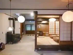 yoinn narayado