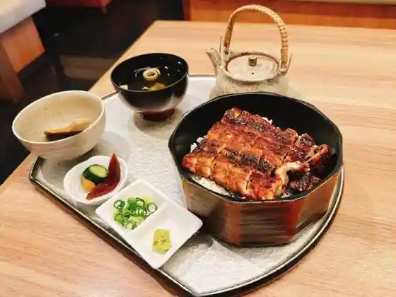 Senri Unagi Gosho Minami